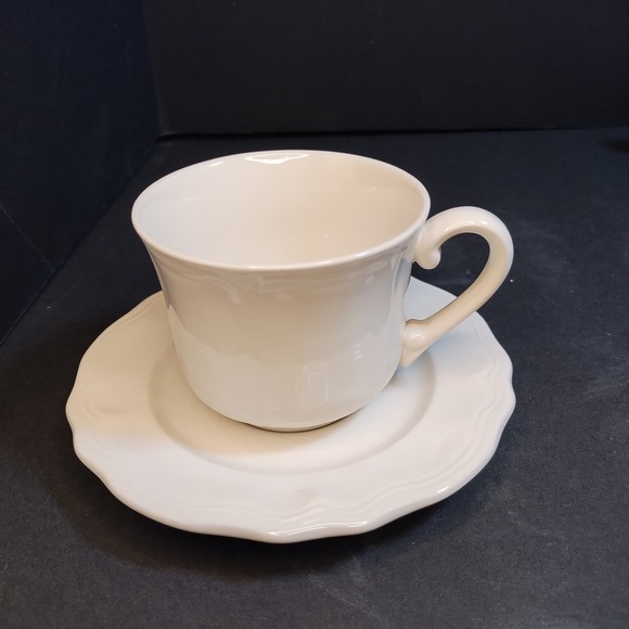 Set of 4 Federalist Ironstone Cup & Saucer‎ Scalloped Edge 4238 Japan 3" Vintage - Picture 8 of 16